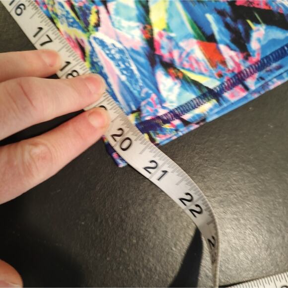 Fabletics Solar Powerhold Midrise Capri Leggings Small - Picture 3 of 11